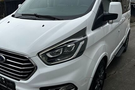 Ford Tourneo Custom 195.472 km 22.999 &euro; Schönefeld/ OT Großziethen 12529