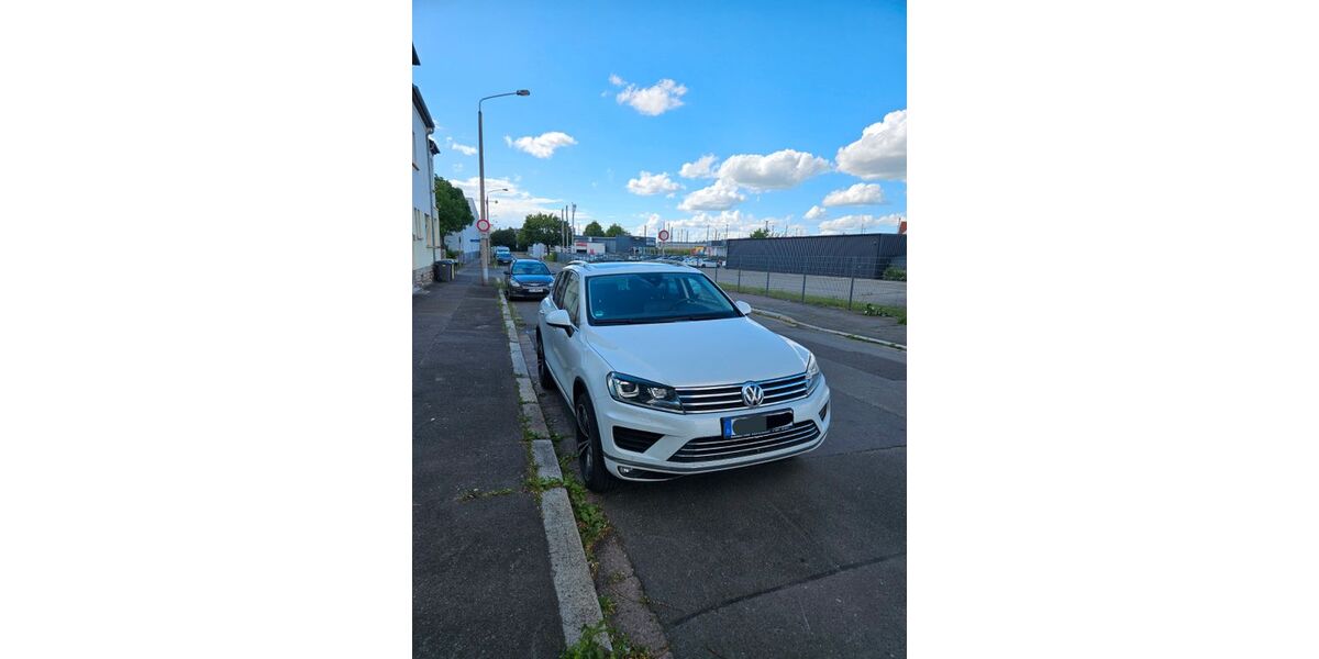 VW Touareg 238.795 km 18.990 &euro; Erfurt 99099