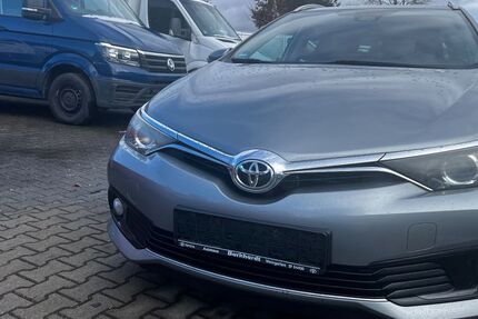 Toyota Auris 339.000 km 5.300 &euro; Baindt/Schachen 88255