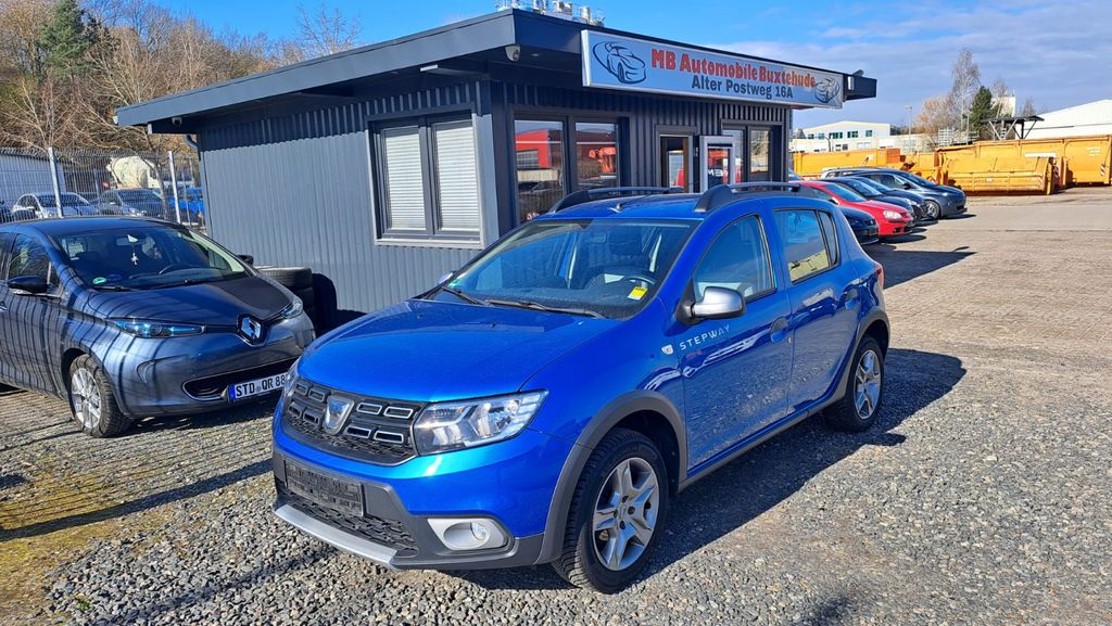 Dacia Sandero 92.000 km 6.999 &euro; Buxtehude 21614