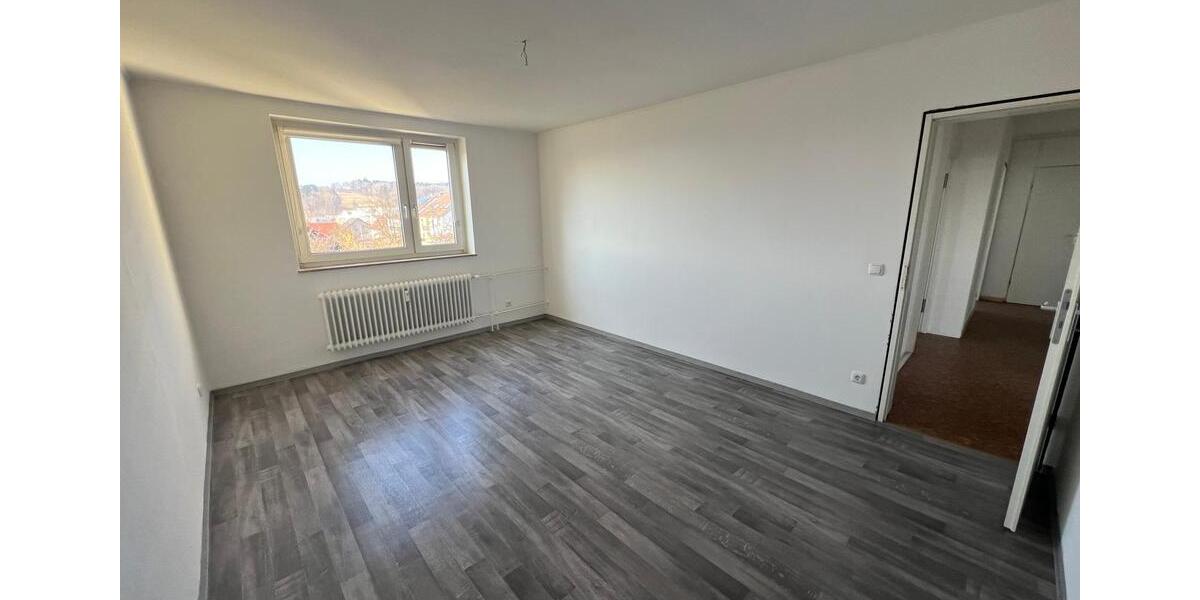 Etagenwohnung Wunsiedel - 4 Zimmer, 91 m&sup2;, 620&euro; | Angebot:25378284