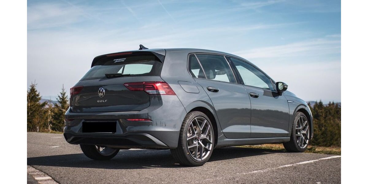 VW Golf 136.000 km 16.500 &euro; Medebach 59964