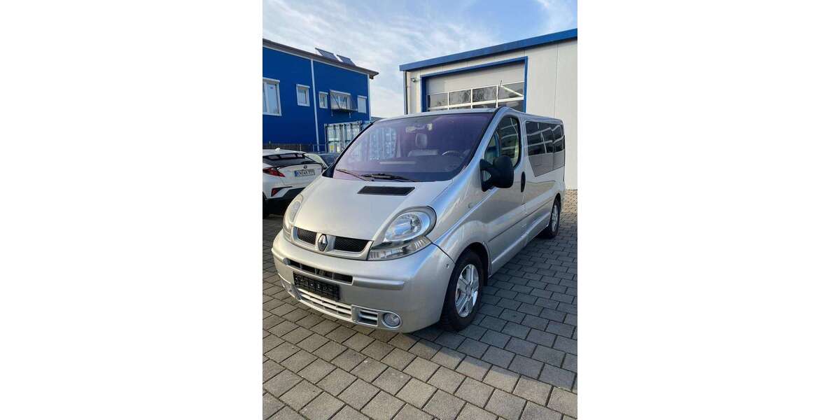 Renault Trafic 152.000 km 8.000 &euro; Singen (Hohentwiel), Stadt 78224