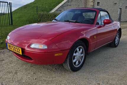 Mazda MX-5 250.000 km 10.900 &euro; Perl 66706