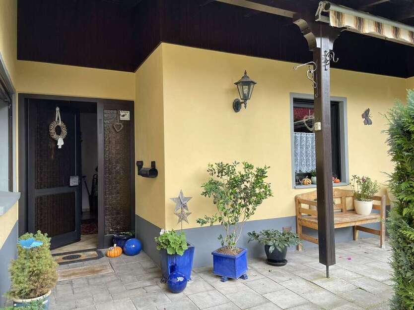 Haus zum Kaufen in Rommersheim 158.000 € 93 m²