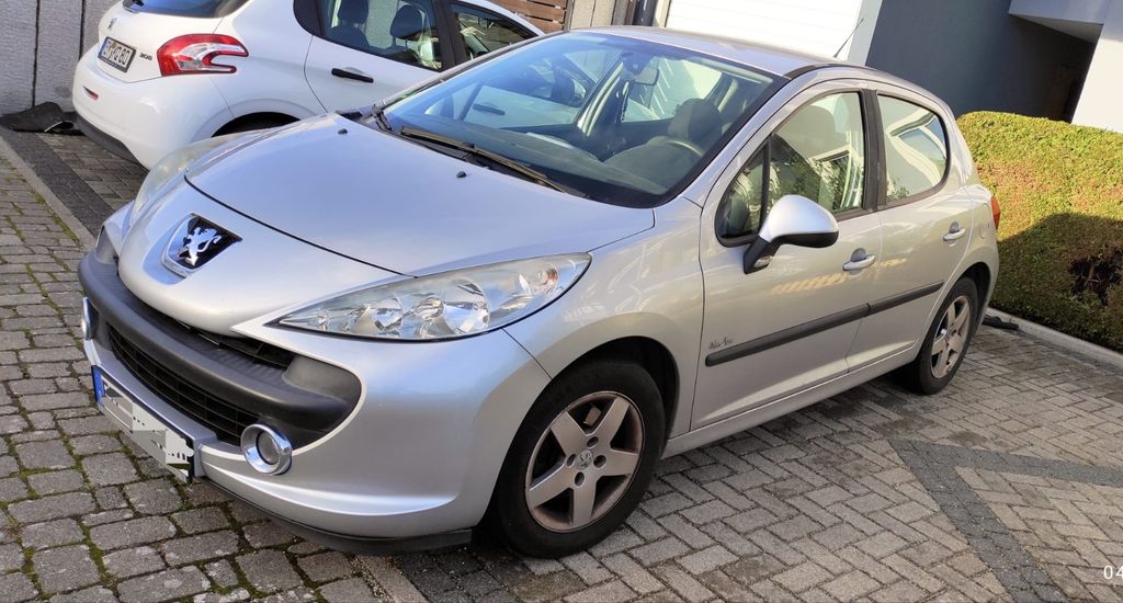 Peugeot 207 186.625 km 2.799 &euro; Mannheim 68167