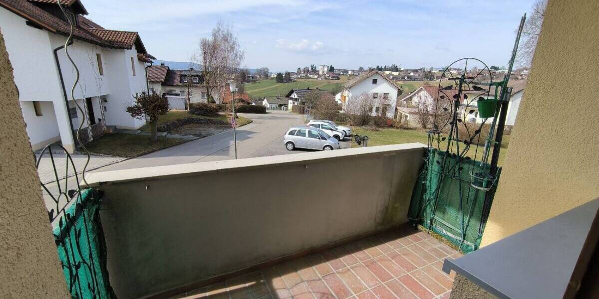Etagenwohnung Regen - 4 Zimmer, 85 m&sup2;, 165.000&euro; | Angebot:25928310