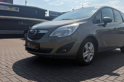 Opel Meriva 179.900 km 3.490 &euro; Dinslaken 46537