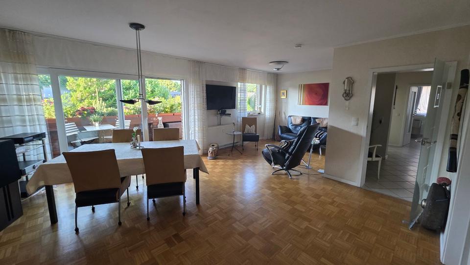Moderne, gepflegte 4,5 Zimmer Wohnung in Hiesfeld ohne Makler zimmer