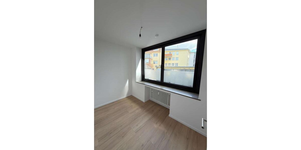 Etagenwohnung Bielefeld - 5 Zimmer, 122 m&sup2;, 1.290&euro; | Angebot:26099695