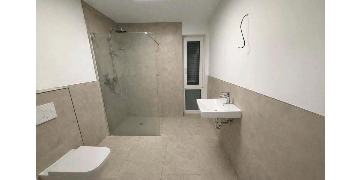 Einfamilienhaus Gütersloh - 2 Zimmer, 96 m&sup2;, 1.250&euro; | Angebot:26021472