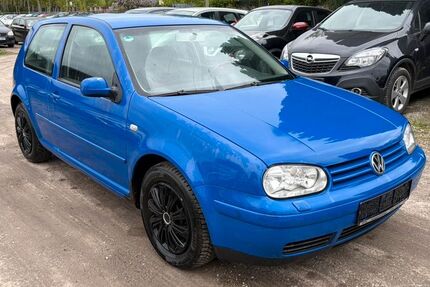 VW Golf 239.591 km 990 &euro; Berlin 13127