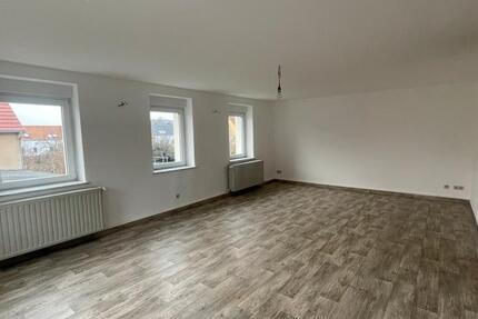 Wohnung Weinböhla - 3.5 Zimmer, 109 m&sup2;, 1.035&euro; | Angebot:26665619