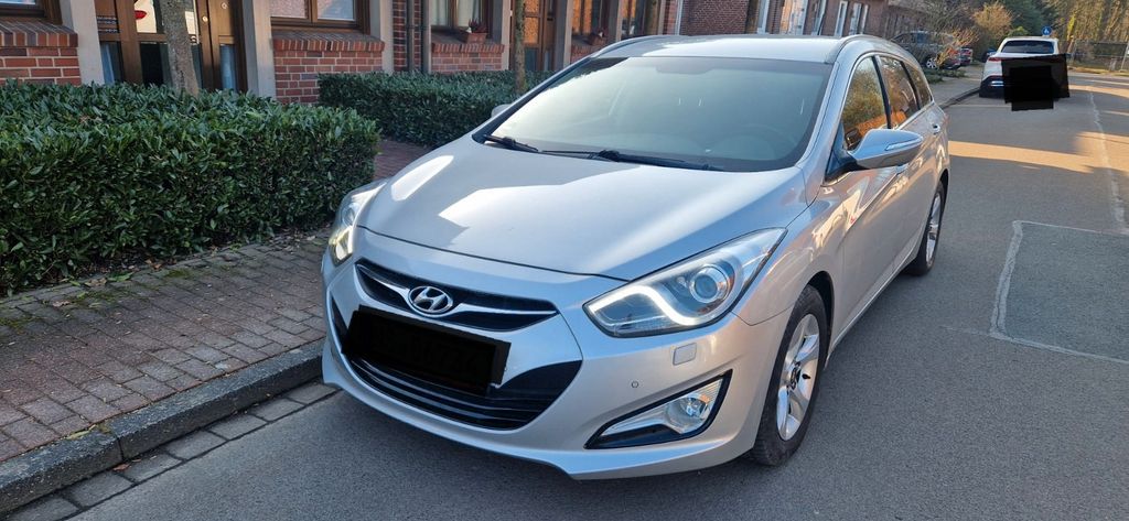 Hyundai i40 167.292 km 4.850 &euro; Münster 48145