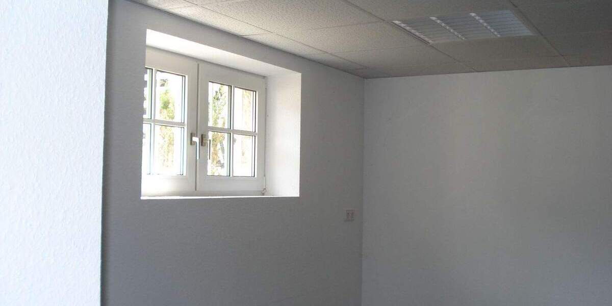 Gewerbeobjekt Schorndorf - 1 Zimmer, 40 m&sup2;, 340&euro; | Angebot:24790590