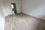 4-Zimmer-Wohnung im 2. Obergeschoss nach Renovierung zu vermieten zimmer