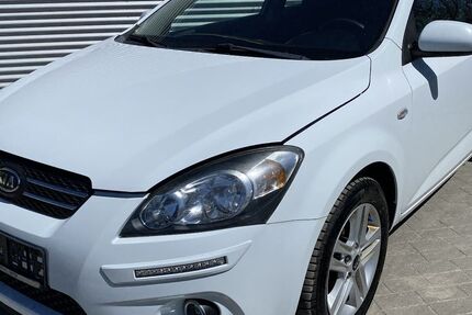 Kia ceed / Ceed 64.325 km 2.590 &euro; Plauen 08527