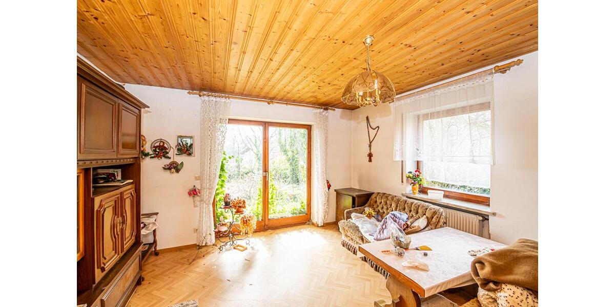 Mehrfamilienhaus in Lixenried in ruhiger Lage 9 zimmer