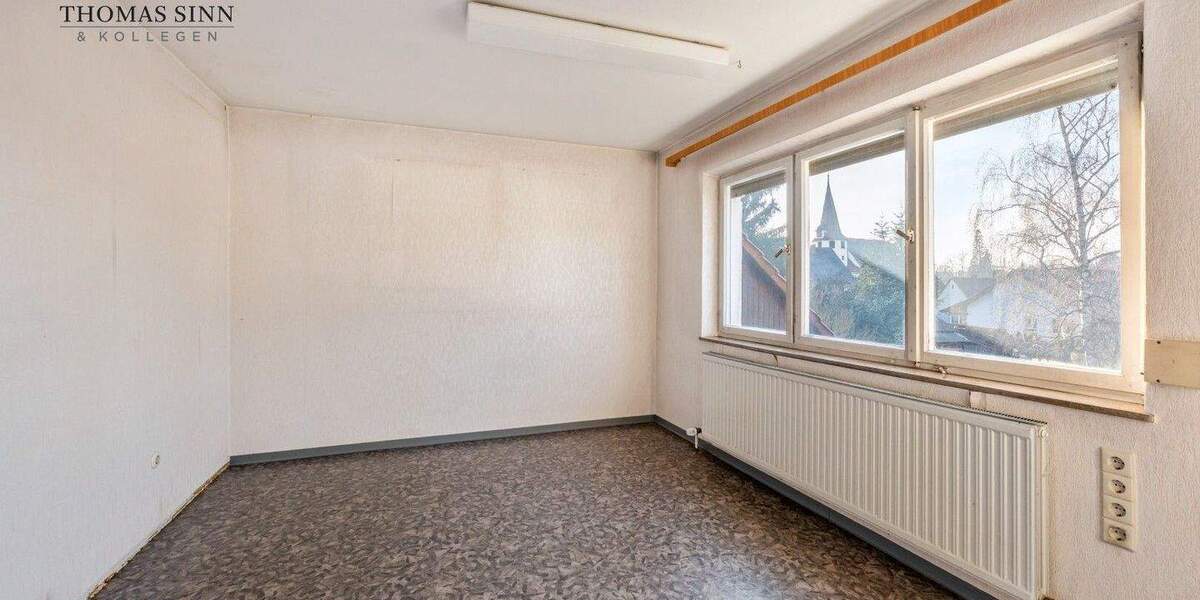 Mehrfamilienhaus, Wohnhaus Obersulm / Eschenau Eschenau - 7 Zimmer, 221 m&sup2;, 299.000&euro; | Angebot:25697688