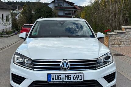 VW Touareg 173.000 km 21.990 &euro; Treuchtlingen 91757