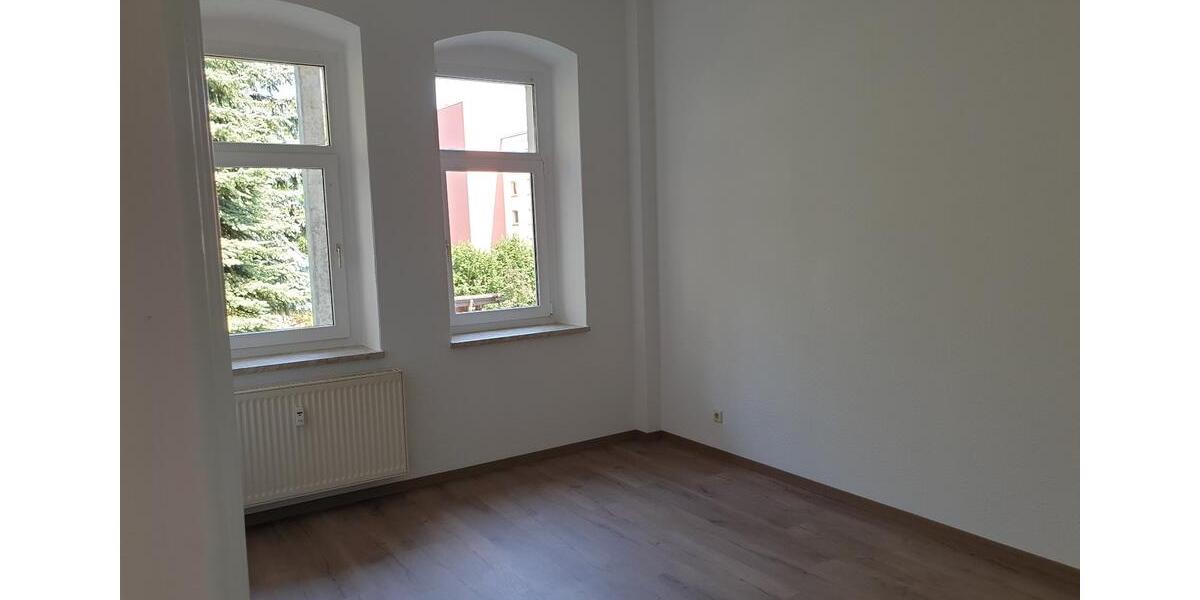 Erdgeschoßwohnung Hohenstein-Ernstthal Ernstthal - 3 Zimmer, 67 m&sup2;, 380&euro; | Angebot:26659159
