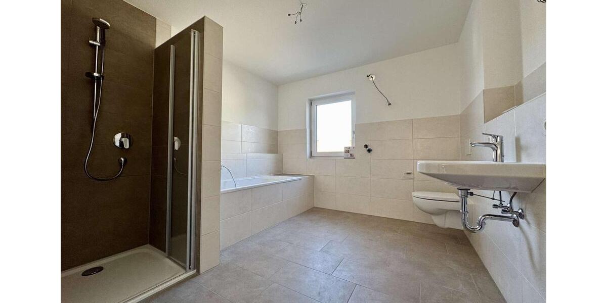 Doppelhaushälfte Berglern - 5 Zimmer, 155 m&sup2;, 2.060&euro; | Angebot:24749329