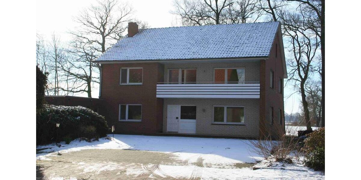 Einfamilienhaus Lastrup - 9 Zimmer, 300 m&sup2;, 1.500&euro; | Angebot:25919593