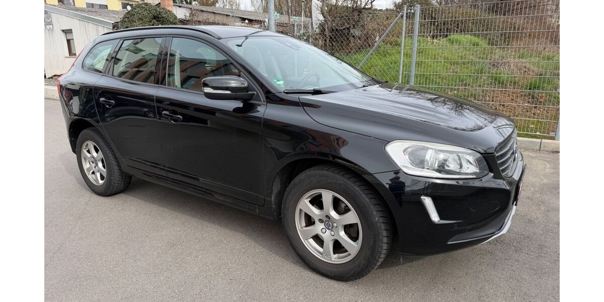 Volvo XC60 162.000 km 12.999 &euro; Ditzingen 71254