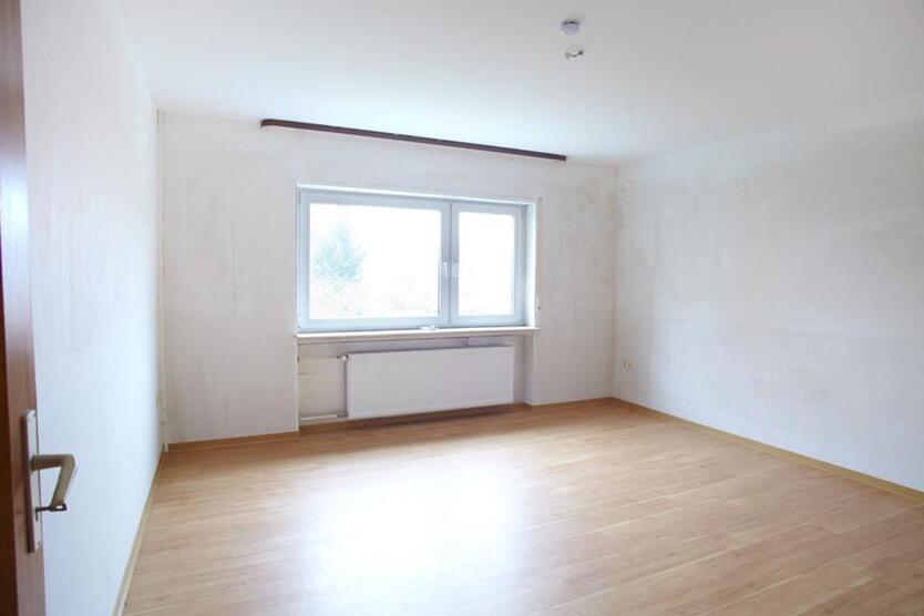 Gemütliche 3-Zimmer-Wohnung mit Balkon in Tann (Rhön)