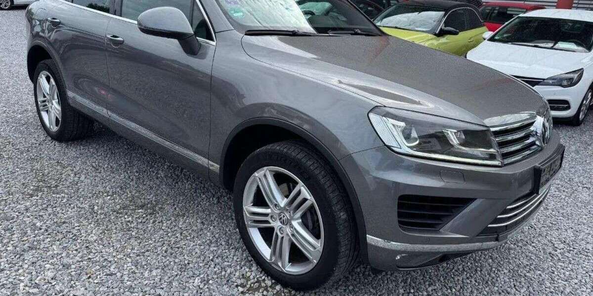 VW Touareg 240.000 km 15.499 &euro; Paderborn 33100