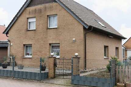 Haus zum Kaufen in Selm 248.000 € 173.33 m²