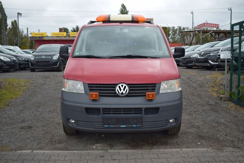 VW T5 Transporter 300.000 km 4.999 € Berlin 13597