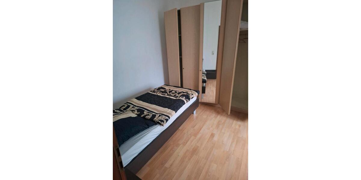 2 Zimmer mit Separaten Bad zur Untermiete 2 zimmer