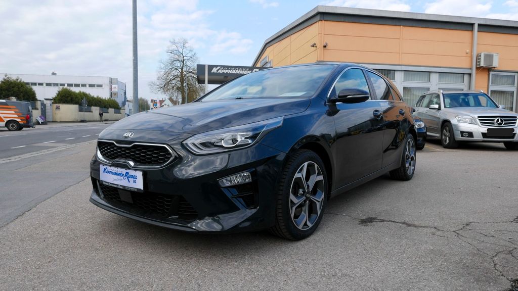 Kia ceed / Ceed 122.300 km 14.900 &euro; Gunzenhausen 91710