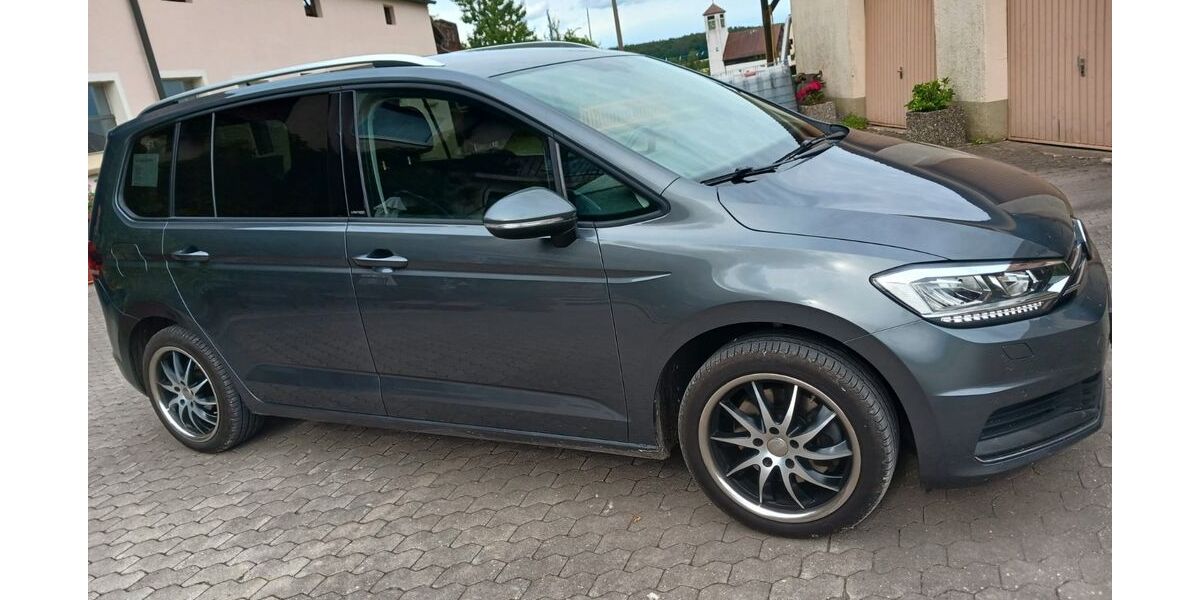 VW Touran 103.000 km 19.200 &euro; Rohr 91189