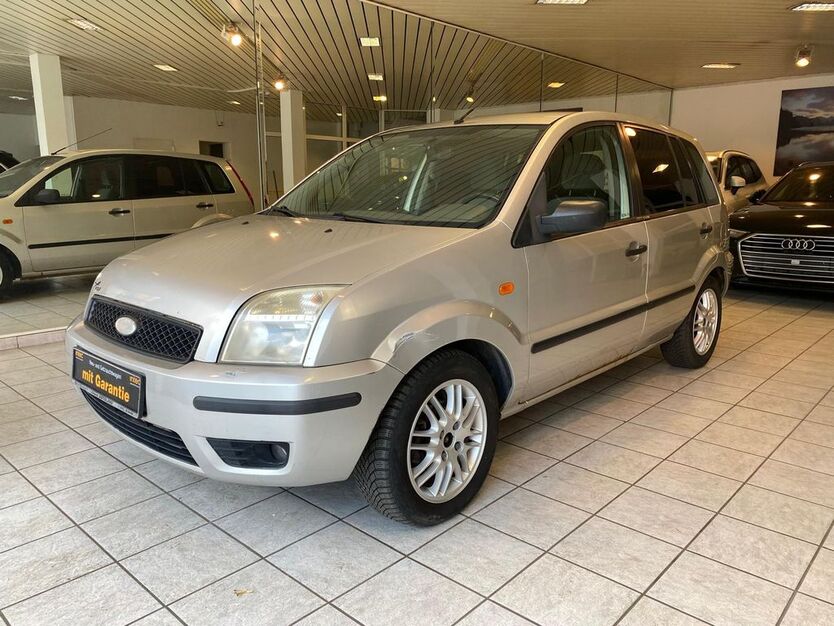 Ford Fusion 150.000 km 2.950 € Berlin 12349