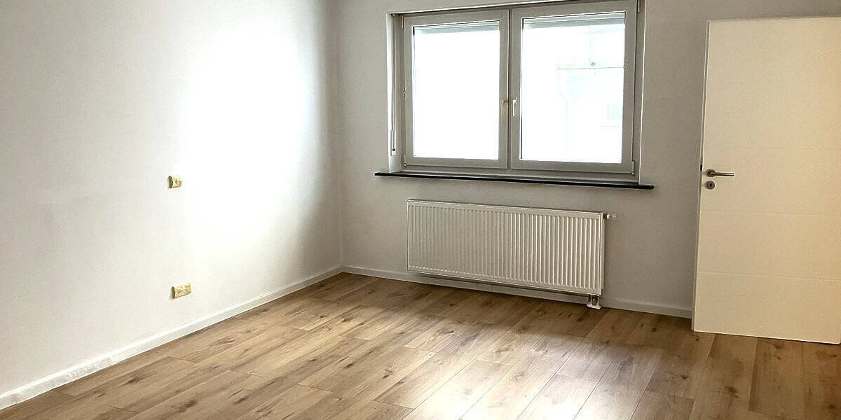 Etagenwohnung Fürth Innenstadt - 4 Zimmer, 112 m&sup2;, 359.000&euro; | Angebot:25210531