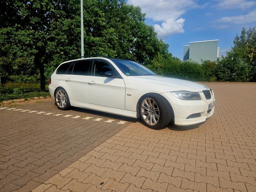 BMW 3er Touring 254.000 km 5.500 € Hildesheim 31134