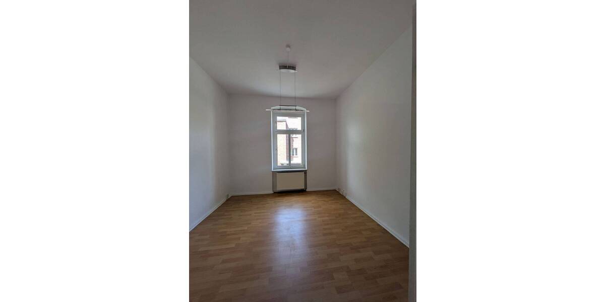 Gewerbeobjekt Gera Innenstadt - 4 Zimmer, 150 m&sup2;, 820&euro; | Angebot:26902495