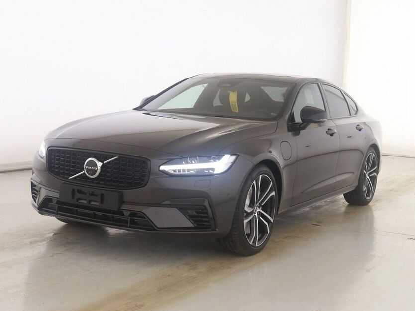 S90