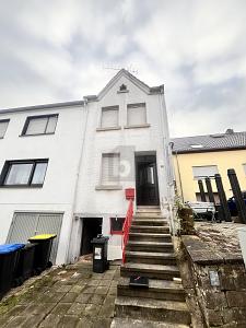 KLEINER RÜCKZUGSORT MIT GARTEN 5 zimmer