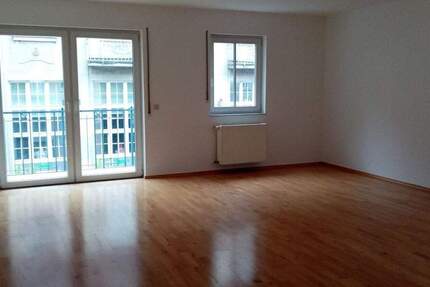 Wohnung Bad Kissingen - 3 Zimmer, 94 m&sup2;, 280.000&euro; | Angebot:26502943
