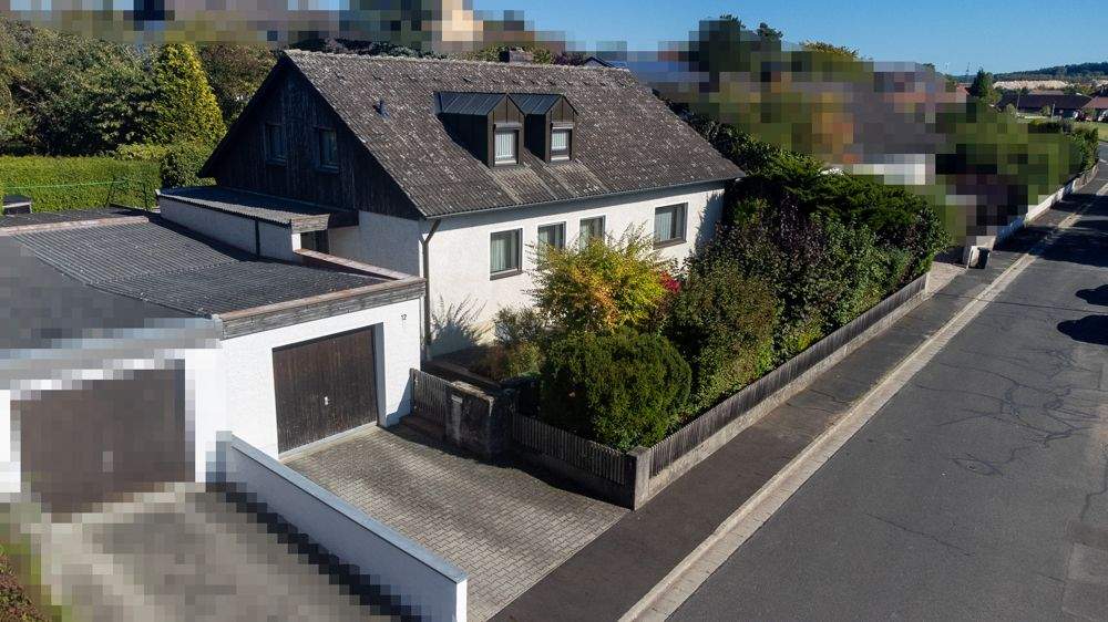 Einfamilienhaus Schnaittenbach - 5 Zimmer, 153 m&sup2;, 415.000&euro; | Angebot:25664084