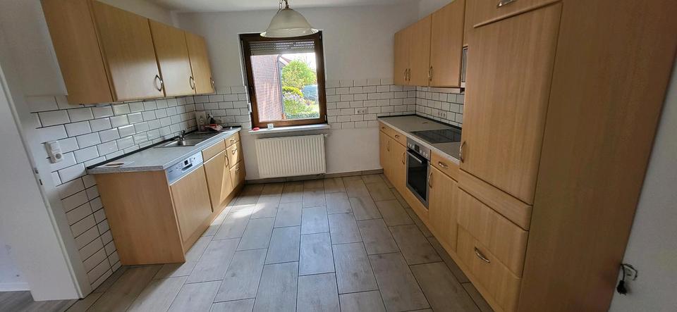 Mehrfamilienhaus, Wohnhaus Stolzenau - 7 Zimmer, 197 m&sup2;, 340.000&euro; | Angebot:26416256