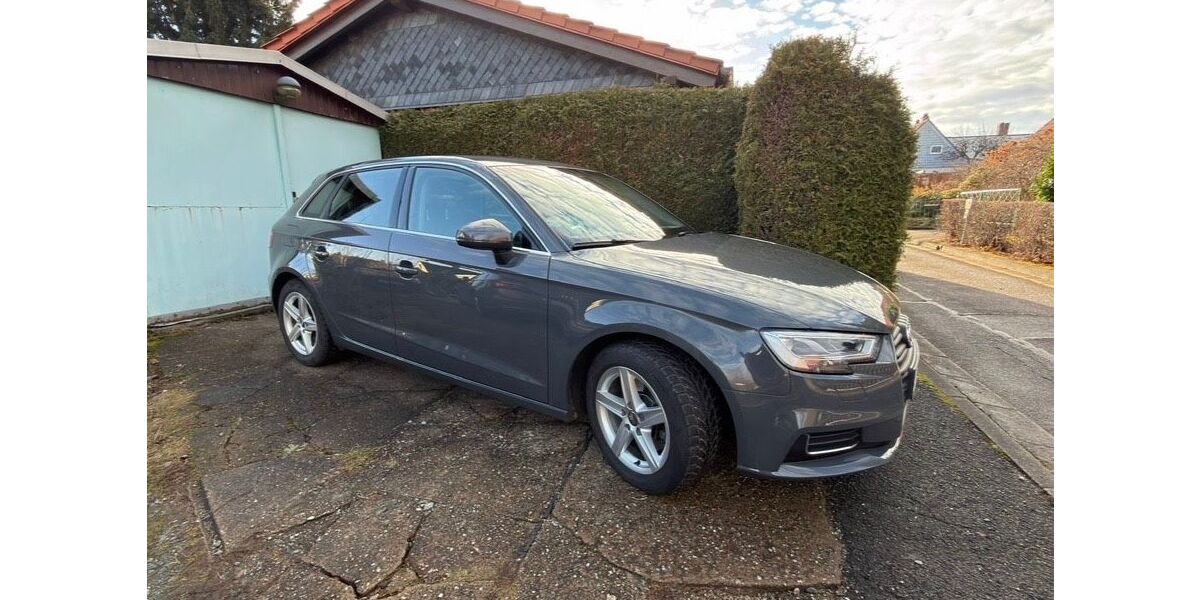 Audi A3 130.000 km 18.000 &euro; Chemnitz 09122