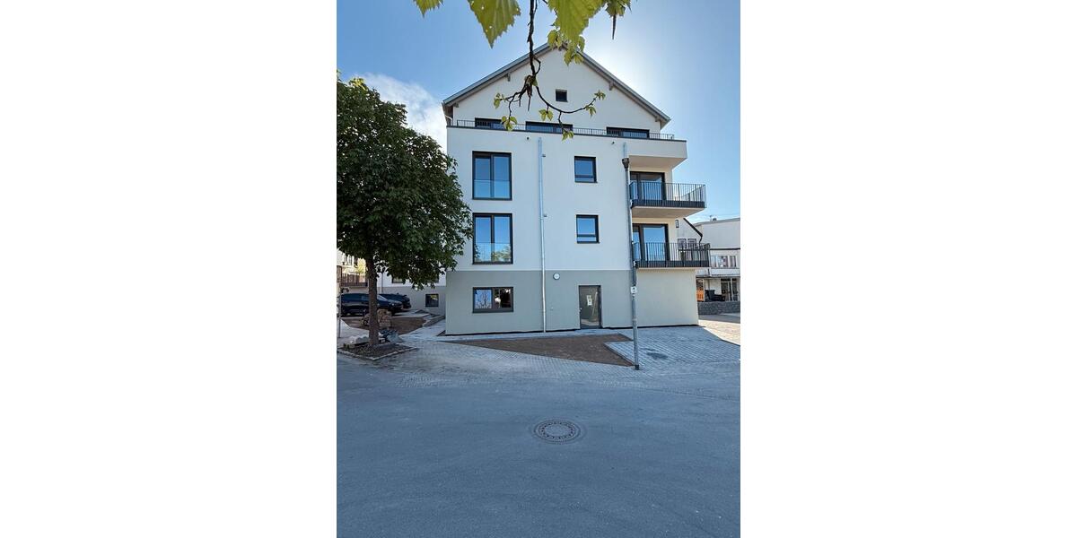 Einfamilienhaus Walldürn - 2 Zimmer, 71 m&sup2;, 815&euro; | Angebot:26395453