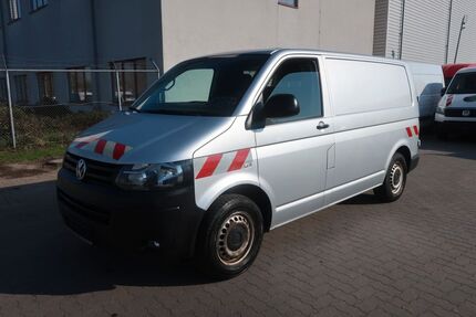 VW T5 Transporter 271.258 km 13.400 &euro; Hannover 30179