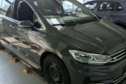 VW Touran 85.747 km 25.950 &euro; Schöppenstedt 38170