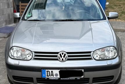 VW Golf 106.569 km 3.800 &euro; Groß-Umstadt 64823