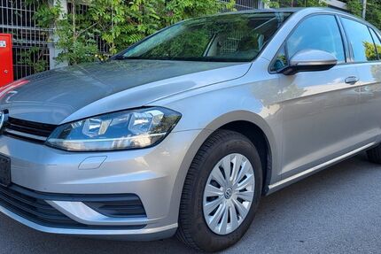 VW Golf 184.000 km 8.490 &euro; Nürnberg 90449